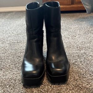 Gianni Bini Sleek Black Platform Boots